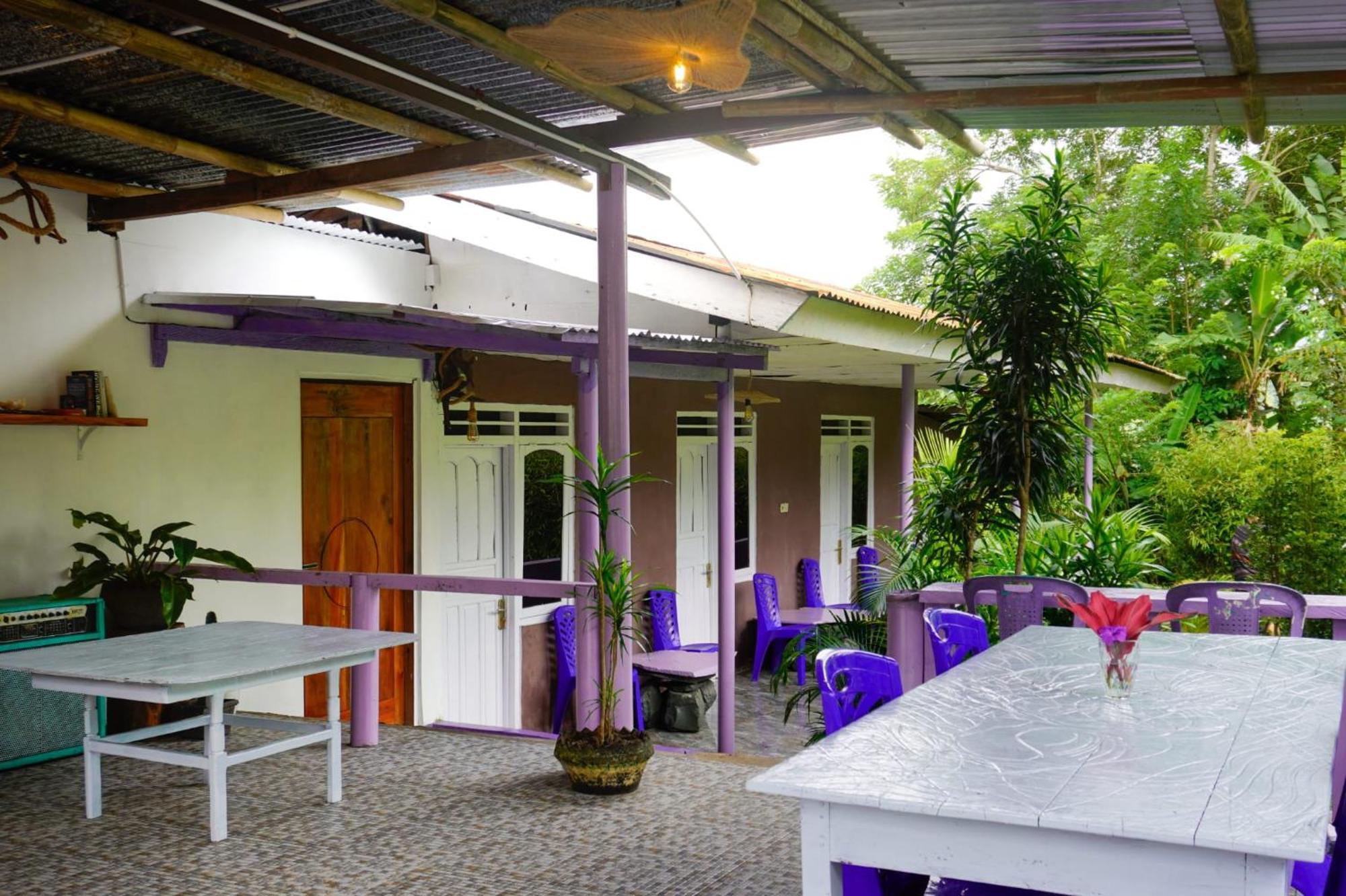 Legend Guesthouse Kelimutu Bagian luar foto